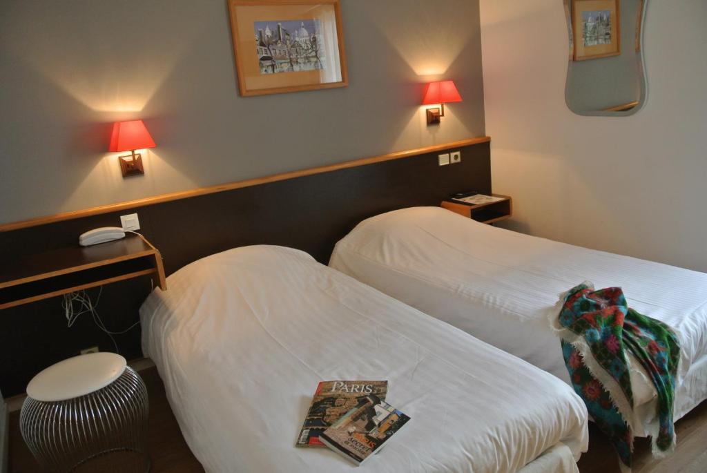 Hotel Denfert-Montparnasse París Habitación foto